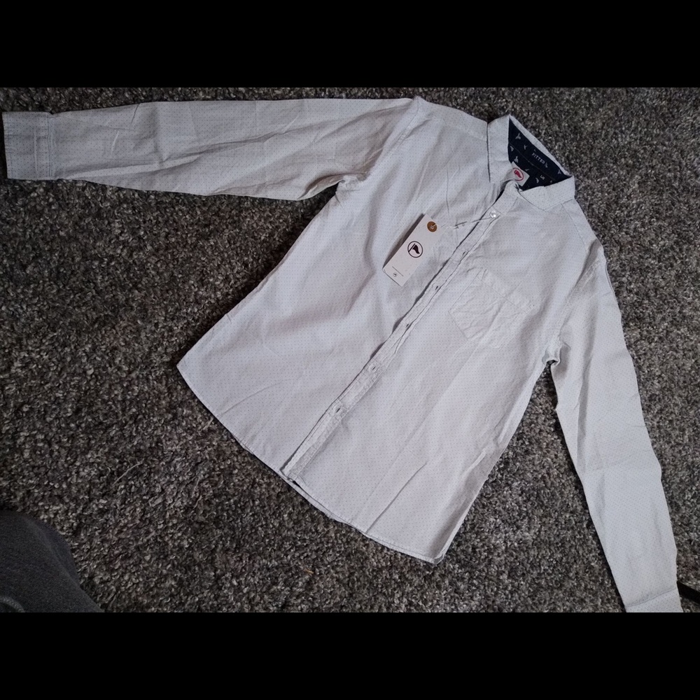 Dress shirt